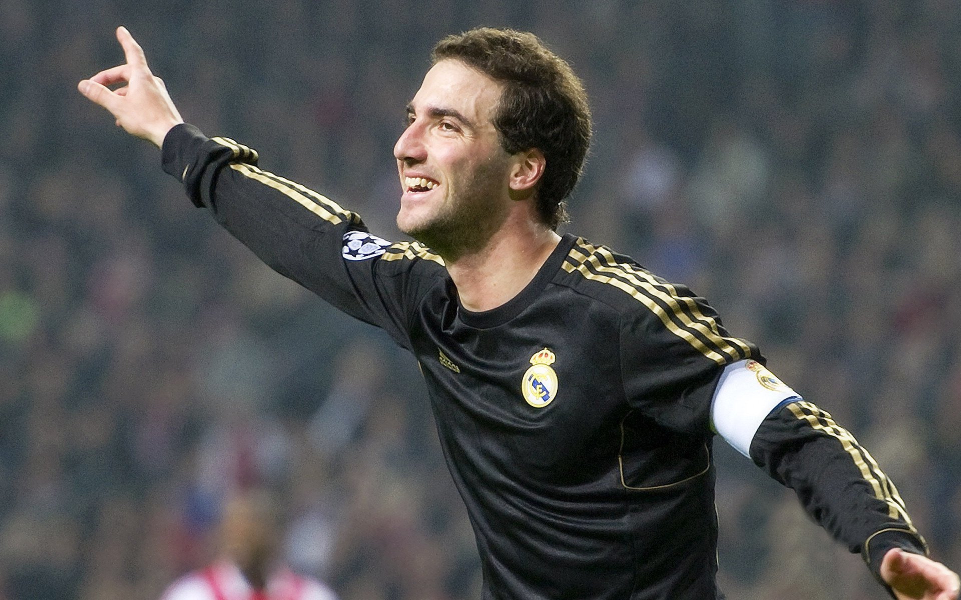 美洲杯争夺队：攻守兼备，战术百变，美洲杯的比赛